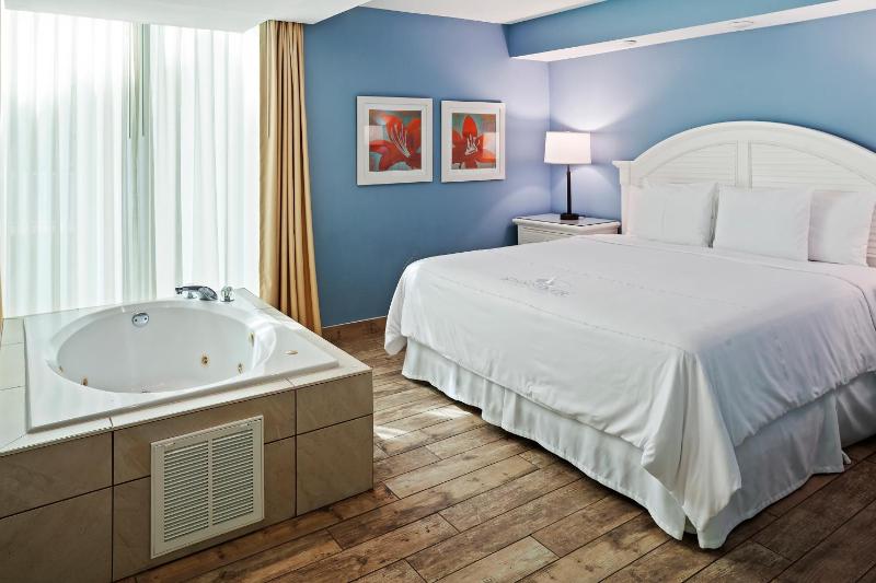 One-Bedroom Villa image 3