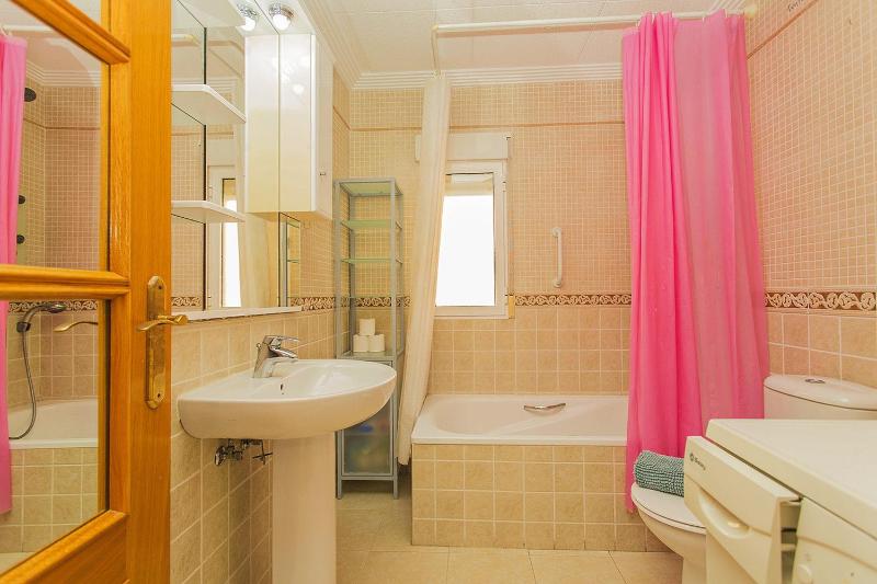 019 Lomas Penthouse - Alicante Holiday - image 10