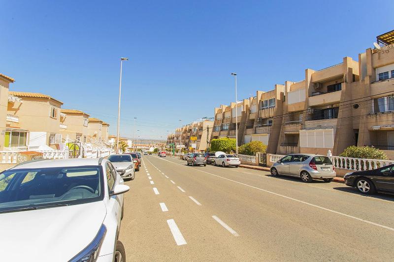 019 Lomas Penthouse - Alicante Holiday - image 23