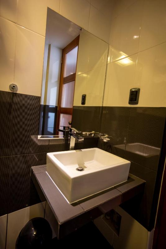 Hotel Kuska Home Mariscal - image 6