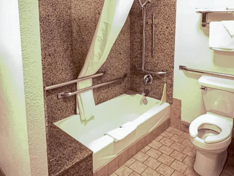 Motel 6 Portland OR Southeast - image 2