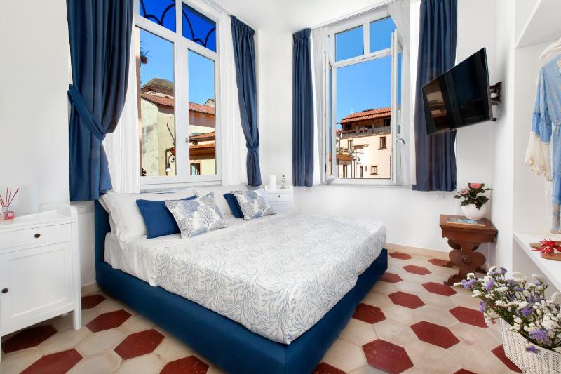 Sorrento Shine House - image 18