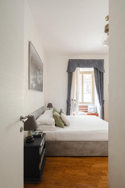 Double Room with Private Bathroom image 1