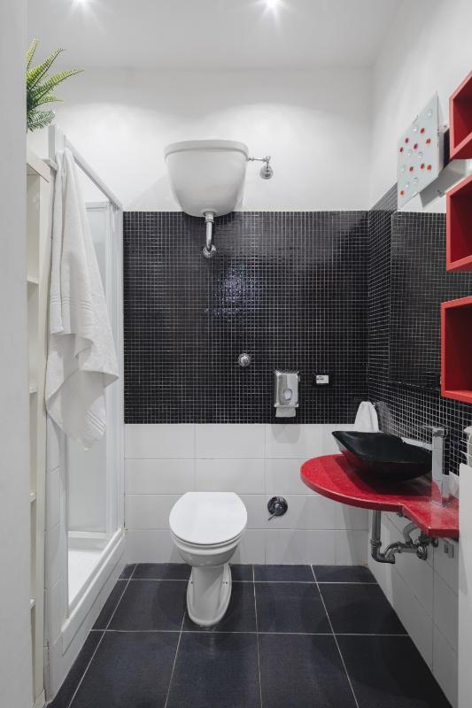 Double Room with Private External Bathroom image 3