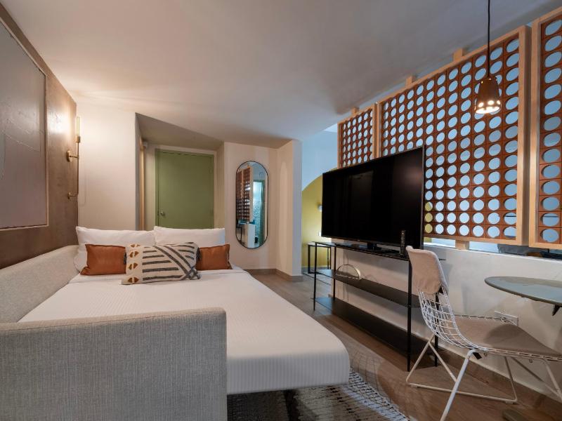 Studio Suite image 4
