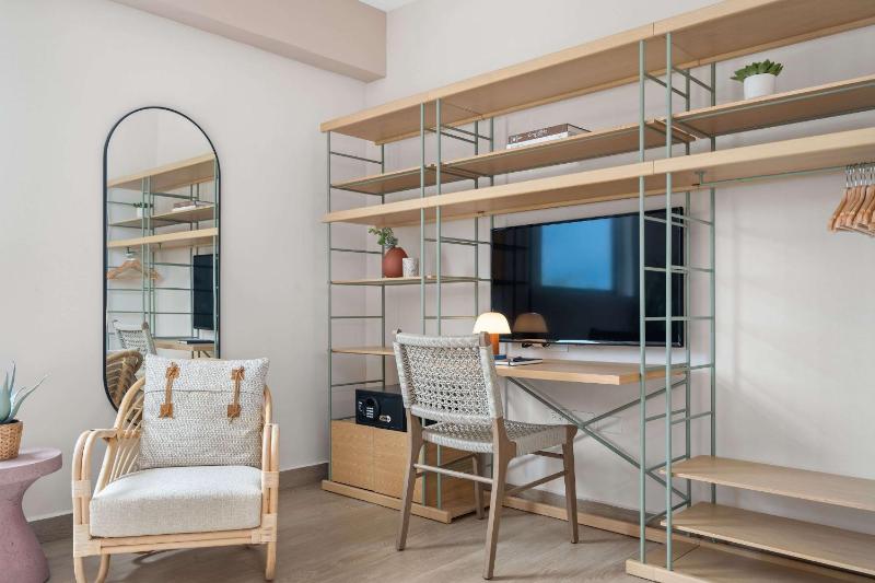 1 Bedroom Apartment image 3