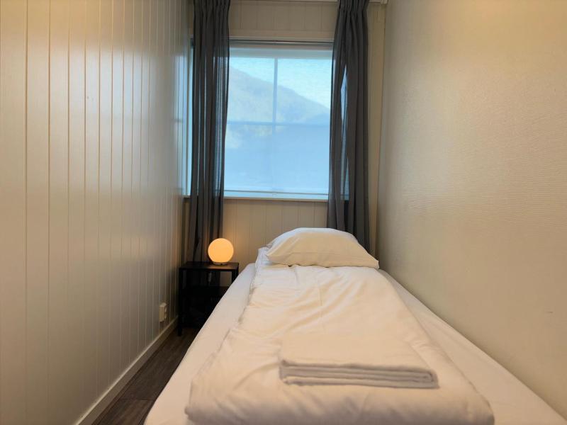 Two-Bedroom Central Apartment image 4