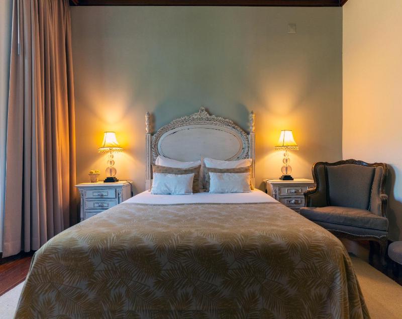 Double Room image 1