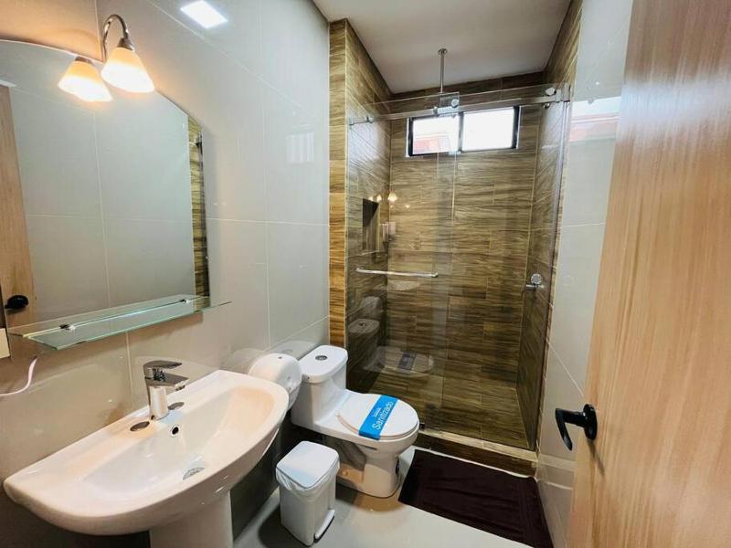 Hermosa Suite & Jacuzzi & Balcón - Piso 1 - 10min del Consulado Americano - image 8