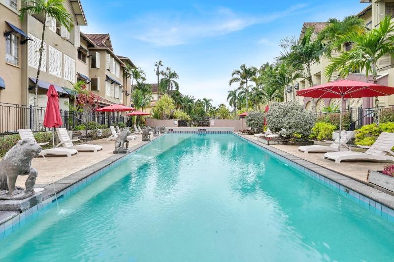 Lotus Lakes - Resort Style Living - image 14