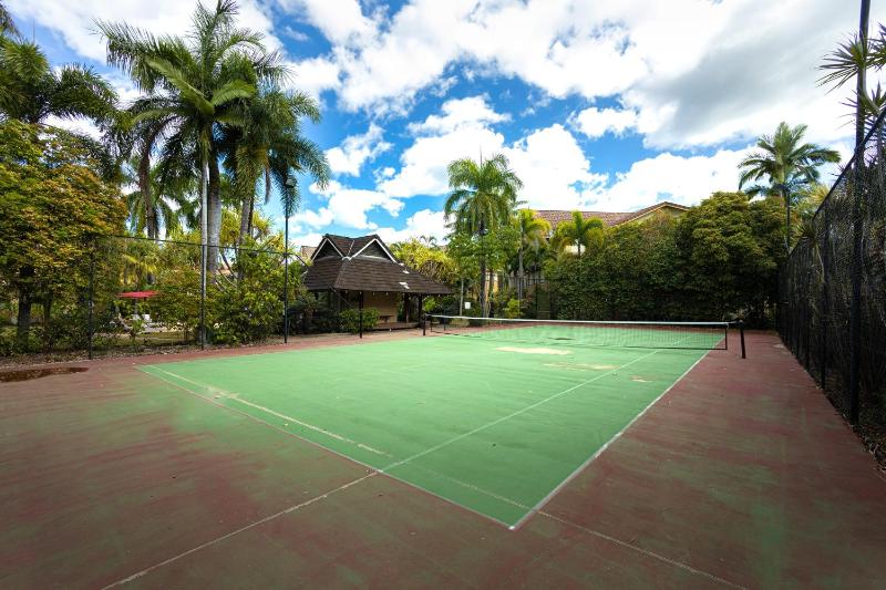 Lotus Lakes - Resort Style Living - image 9