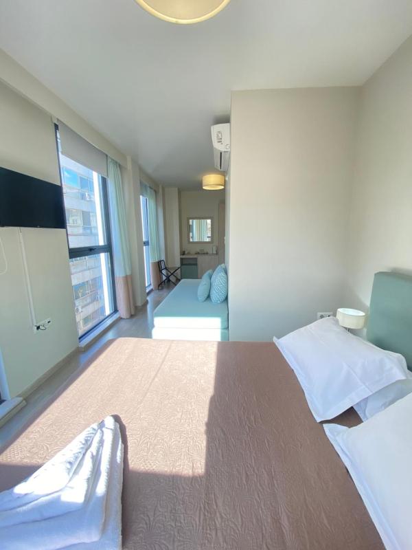 Junior Suite image 2