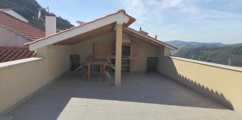 Three-Bedroom House image 1