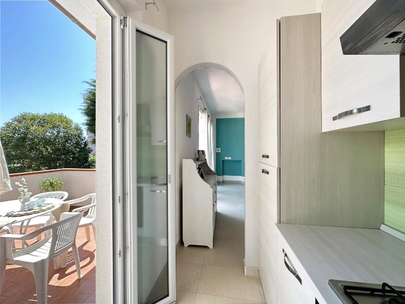 611 - Appartamento trilocale a Marcelli ristrutturato climatizzato e con posto auto interno - SPIAGGIA AL WHITE BEACH CLUB INCLUSA - image 7