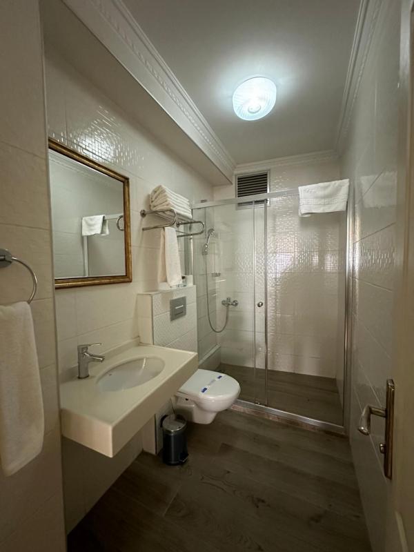 Deluxe Quadruple Room - Annex image 1