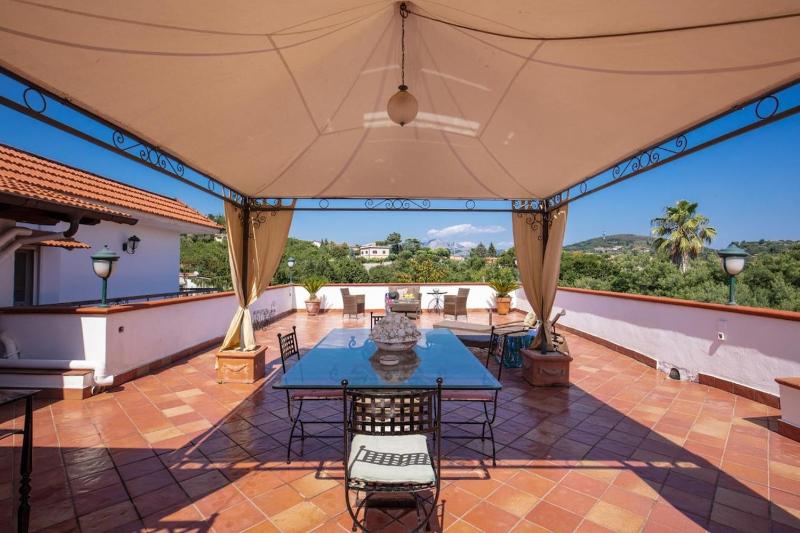 Villa Elide with private pool - image 2