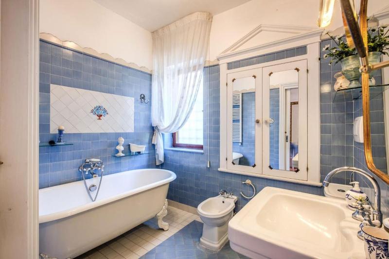 Villa Elide with private pool - image 11