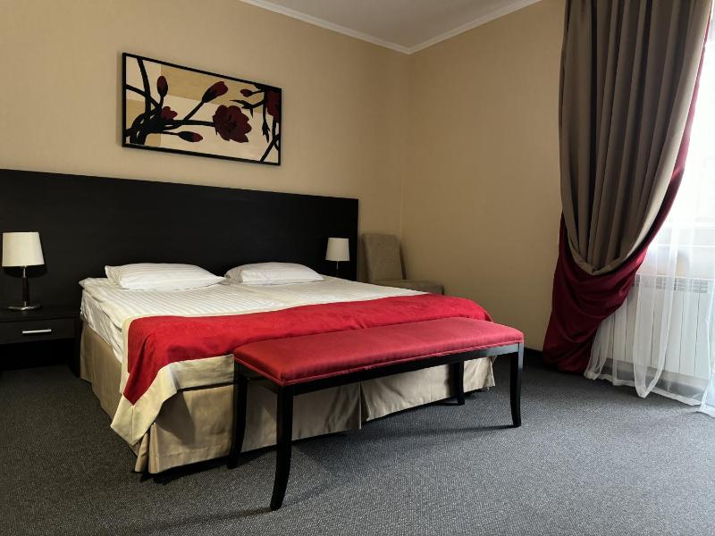 Superior Double or Twin Room image 1