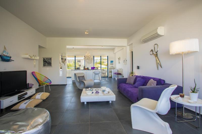 Protaras Aster Seaside Suite - image 3