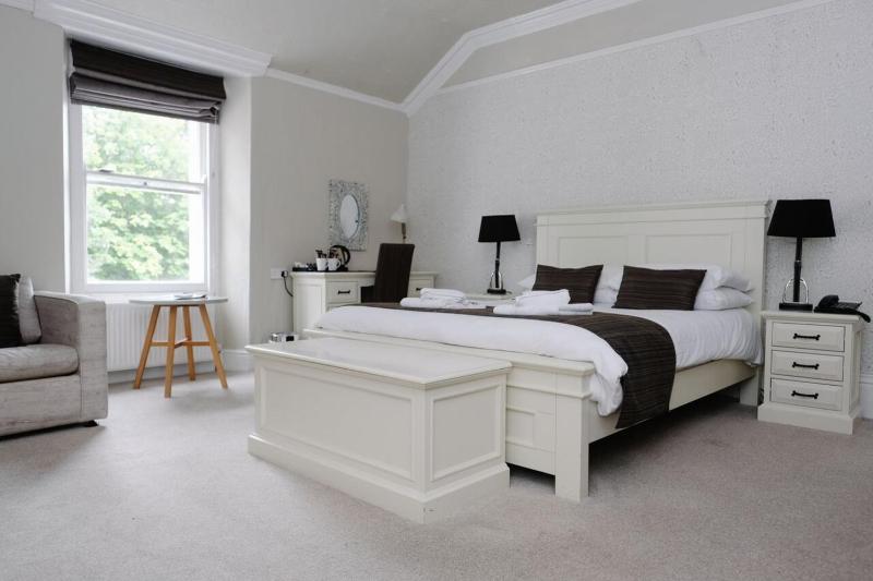 Triple Room image 4