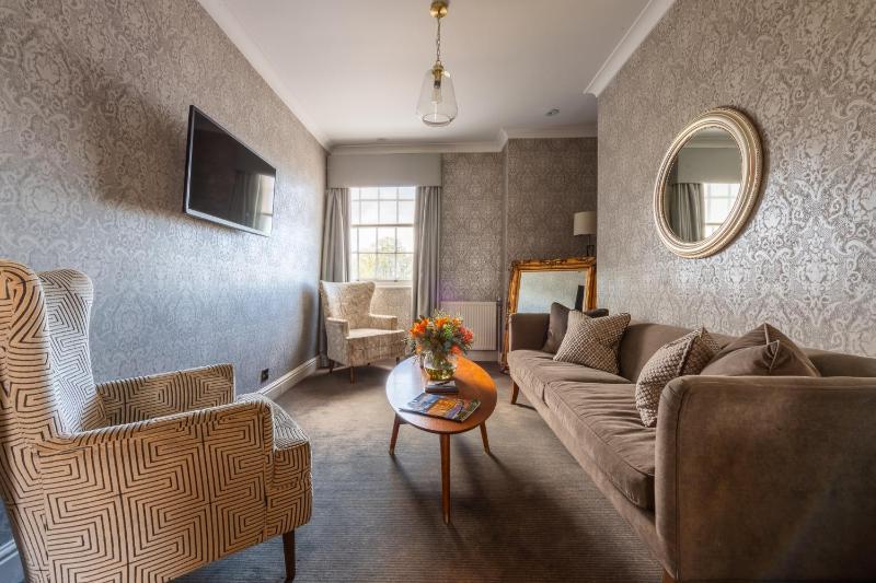 Junior Suite image 3