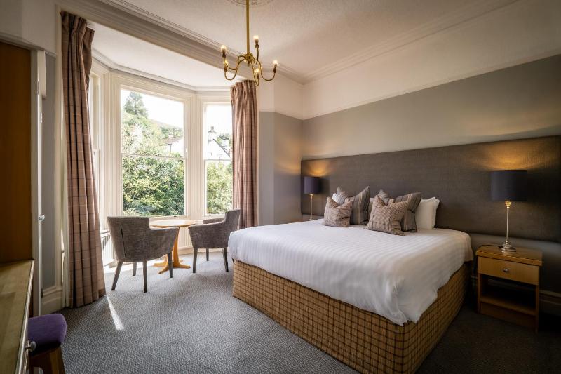 Standard Double Room image 3