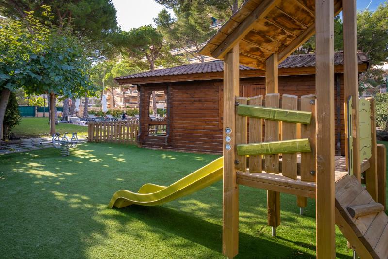 4R Playa Park - image 38