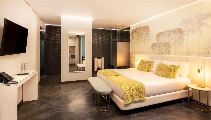 Double Room with Kitchenette image 4