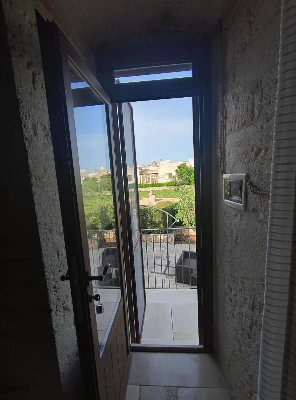 Double Room with Garden View image 4