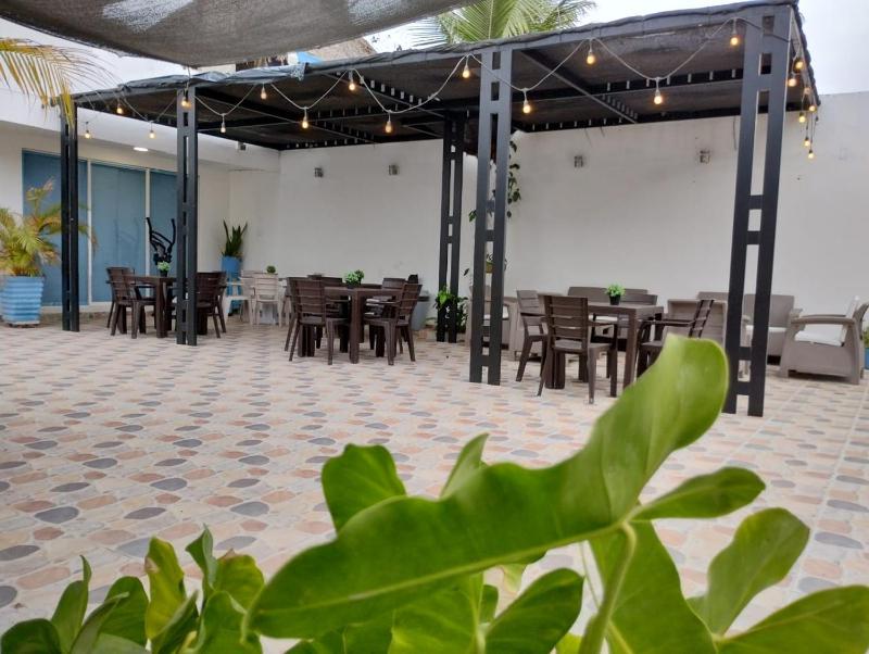 Hotel Sunset Beach - image 11