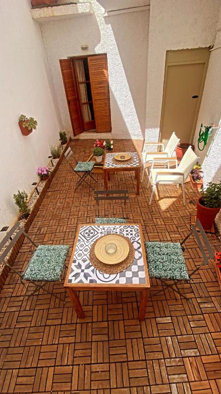 One-Bedroom Apartment (3 Adults) image 1