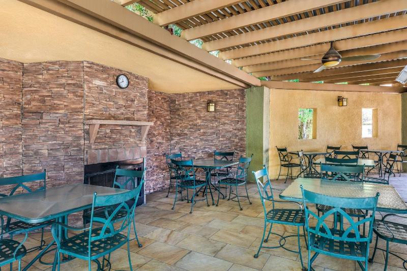 Best Western Inn At Palm Springs - image 11
