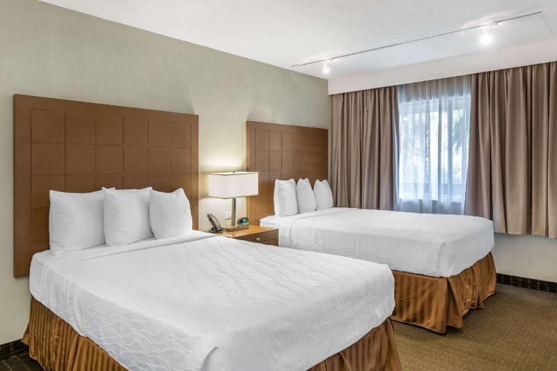 Best Western Inn At Palm Springs - image 12