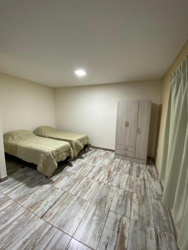 Room IV - image 5