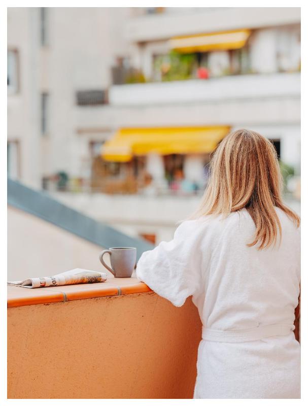 Double Room with Terrace image 2