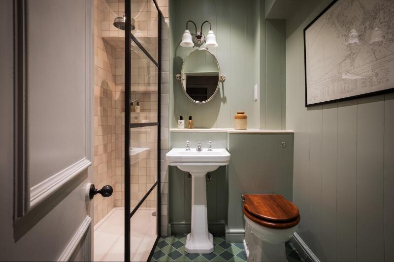 Superior Twin Room image 2
