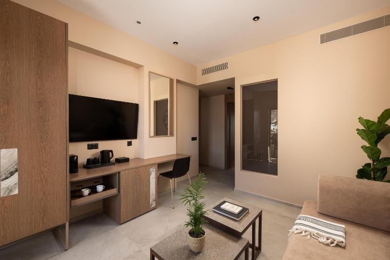 Cosmeen Lifestyle Boutique Stay - image 21