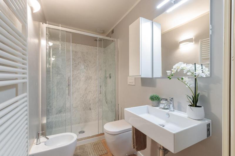 Casa Ugolino State of the Art Central 2 Bedrooms Apartment in Lucca - image 10