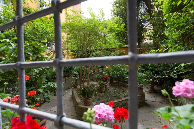 Casa Giustina - Smart retreat in the walled city - image 17