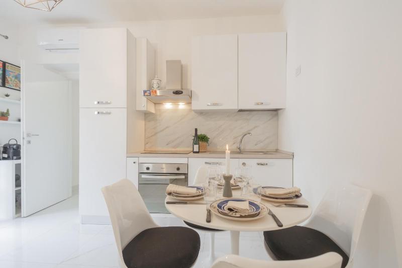 Luce Apartment by Rent All Como - image 12