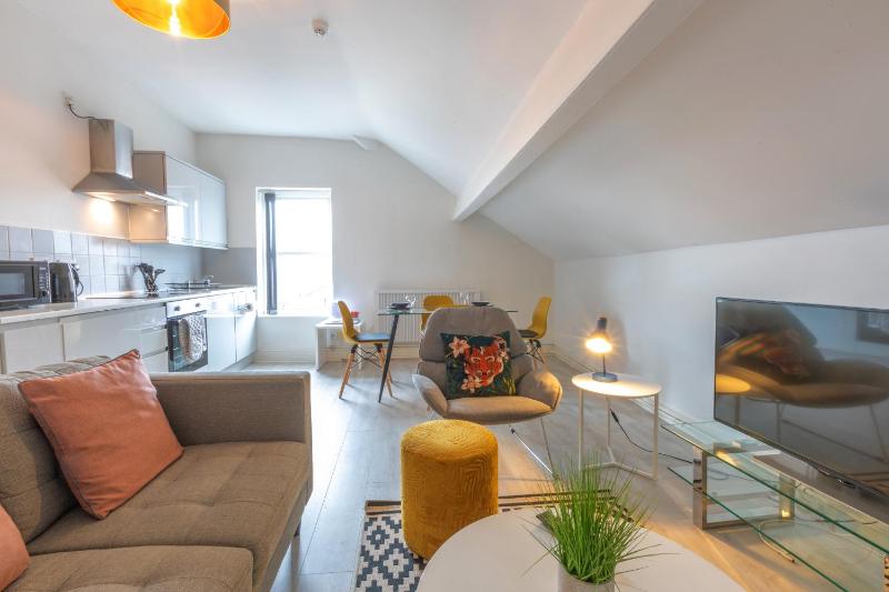 One-Bedroom Superior Apartment image 1