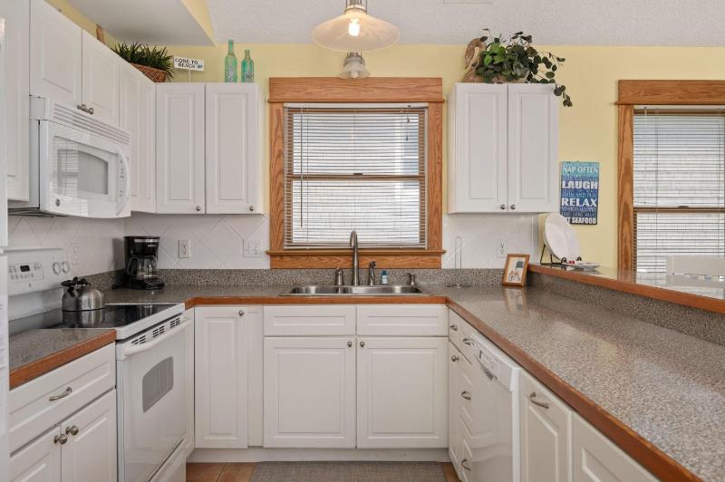 NH218 Sea Rest - image 30