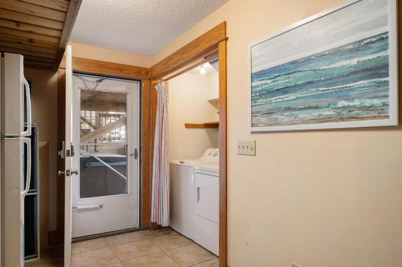 NH218 Sea Rest - image 4