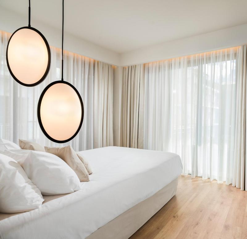 Signature Room with Veranda image 4