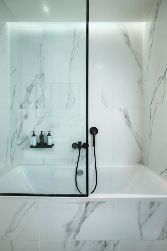 Premium Room image 3