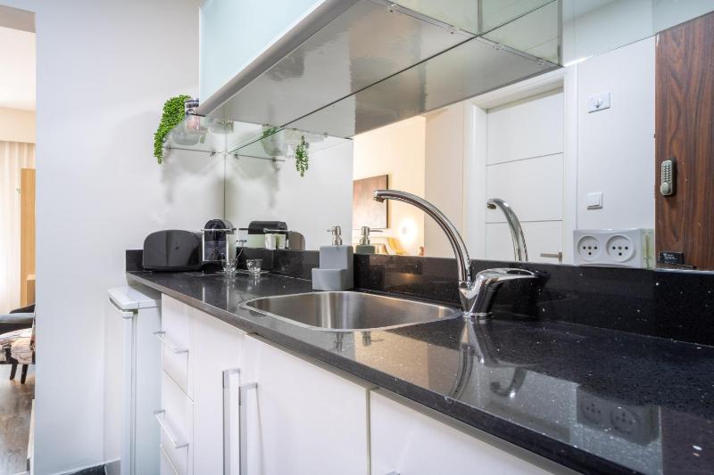 King David Apartment - J&J - image 8