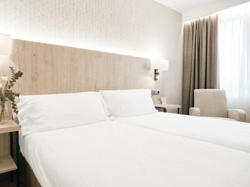 Double or Twin Room with Parking image 1