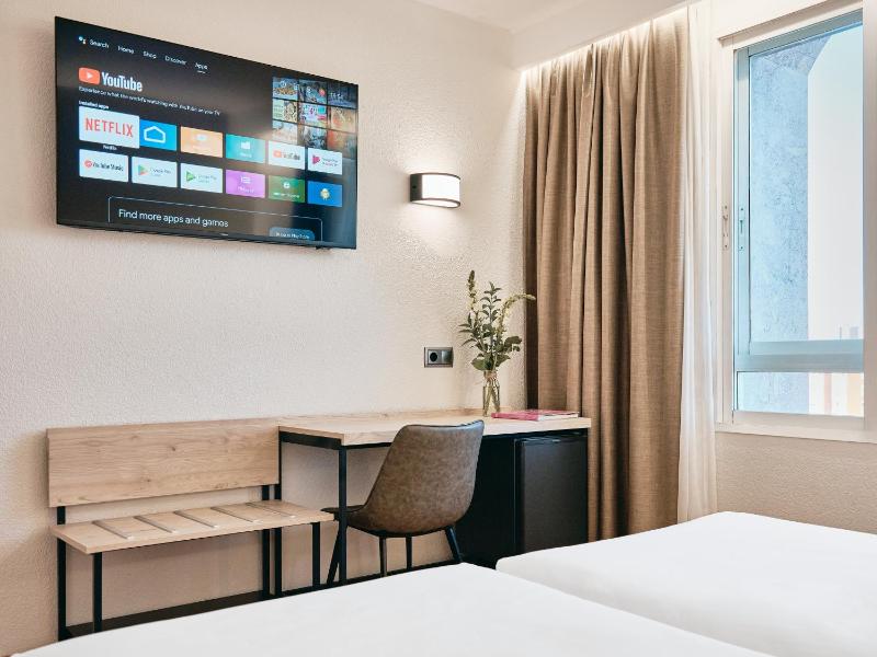 Double or Twin Room image 1