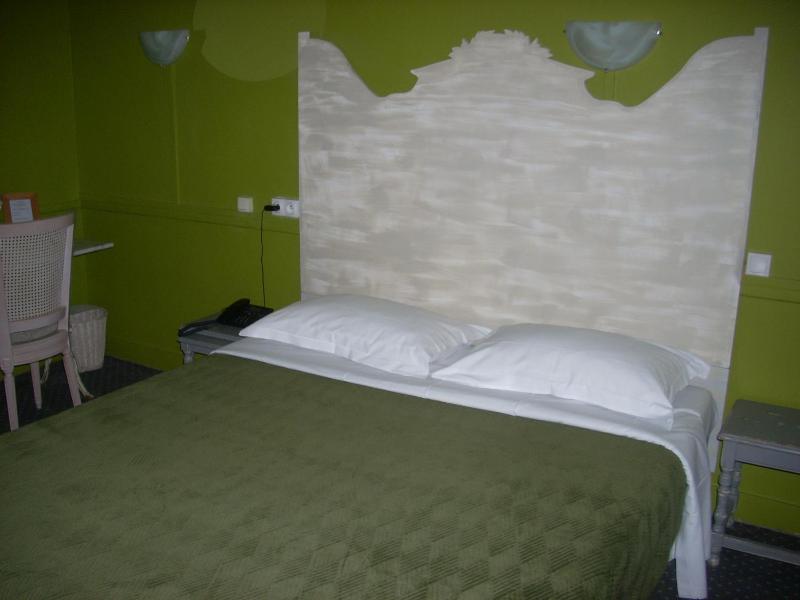 Superior Double Room image 4