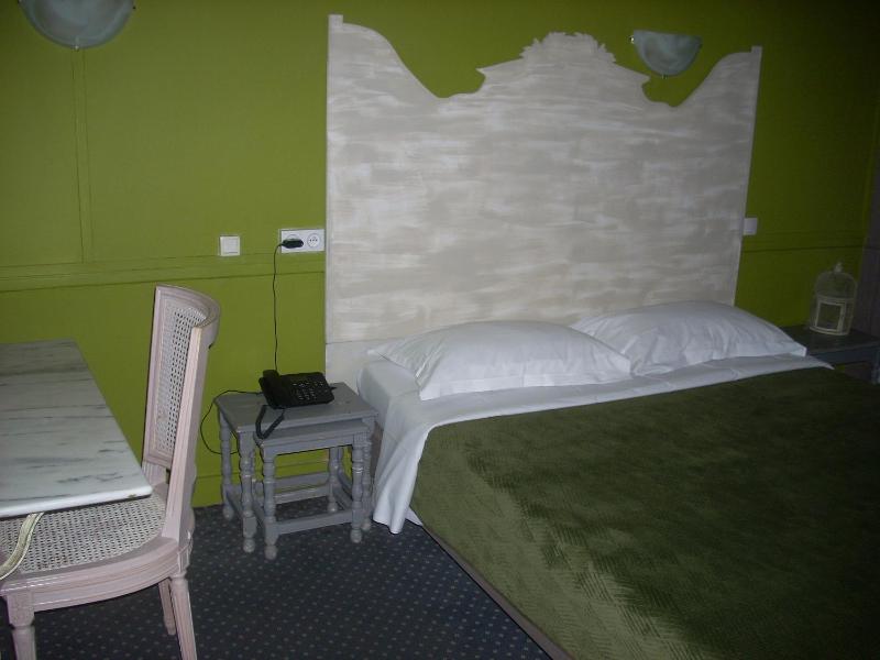 Superior Double Room image 3